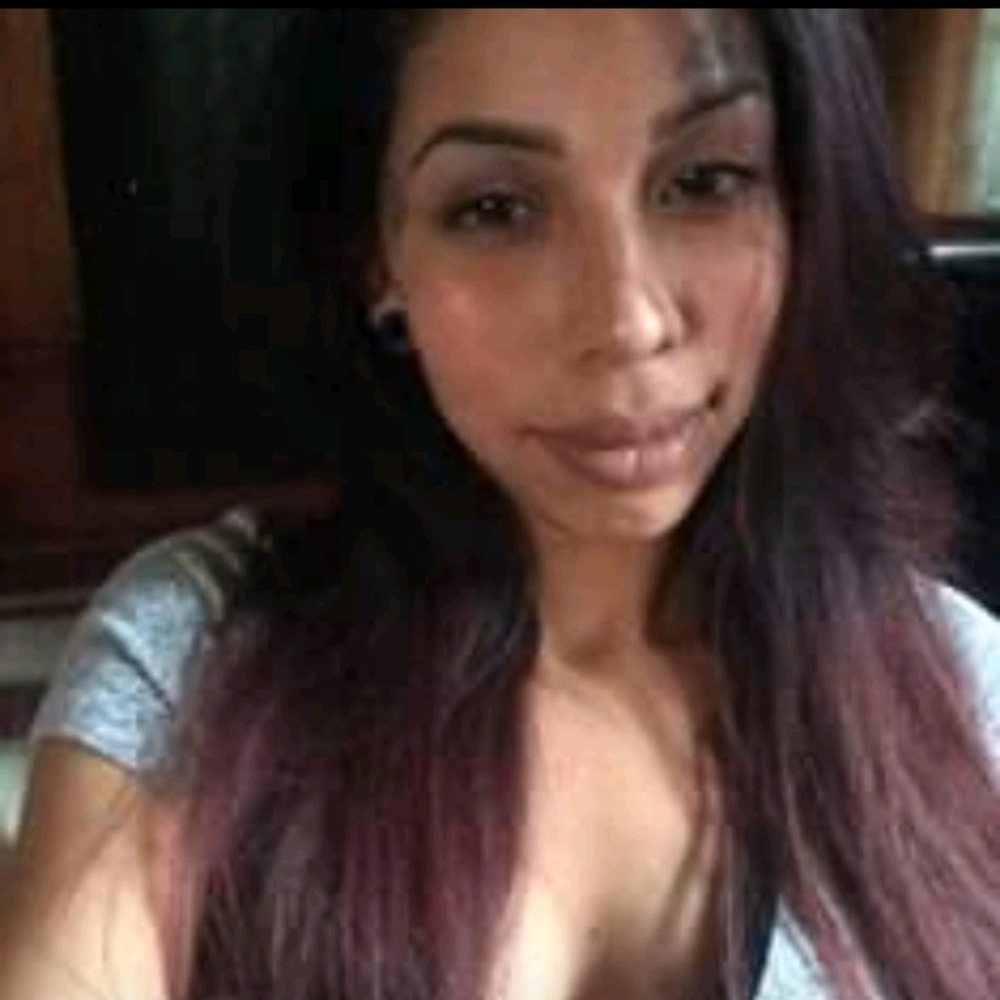 Meet your Posher, Brenda